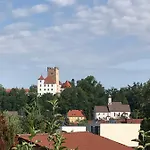 House With Castle View & Art Günzburg