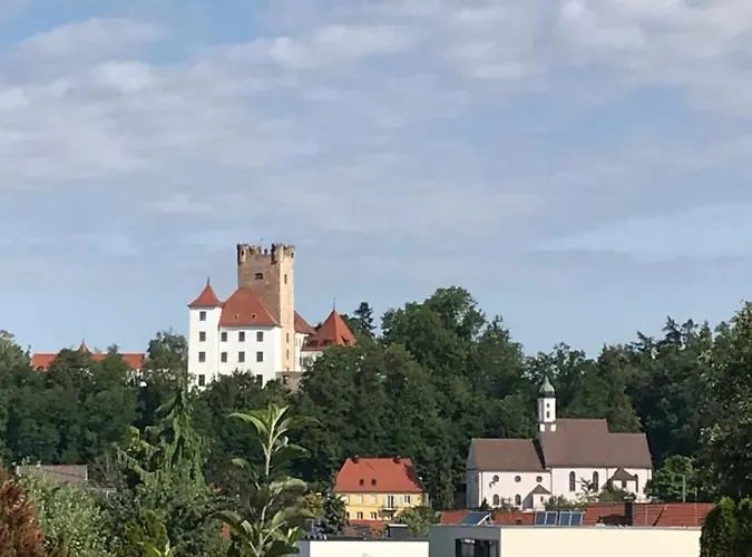 House With Castle View & Art Günzburg