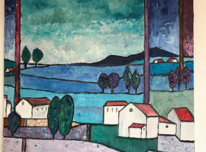 House With Castle View & Art Pansiyon